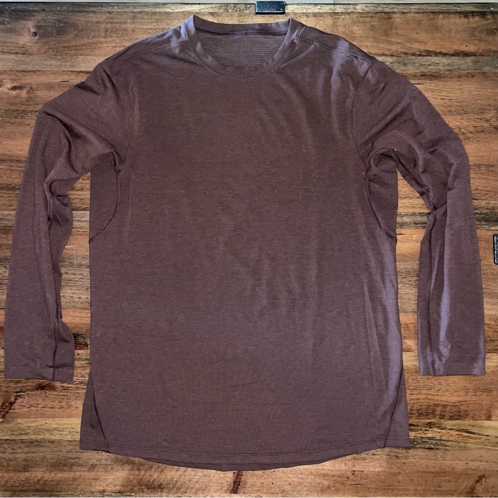 Mens M, Lululemon License to Train Brown LS, MSRP $88
